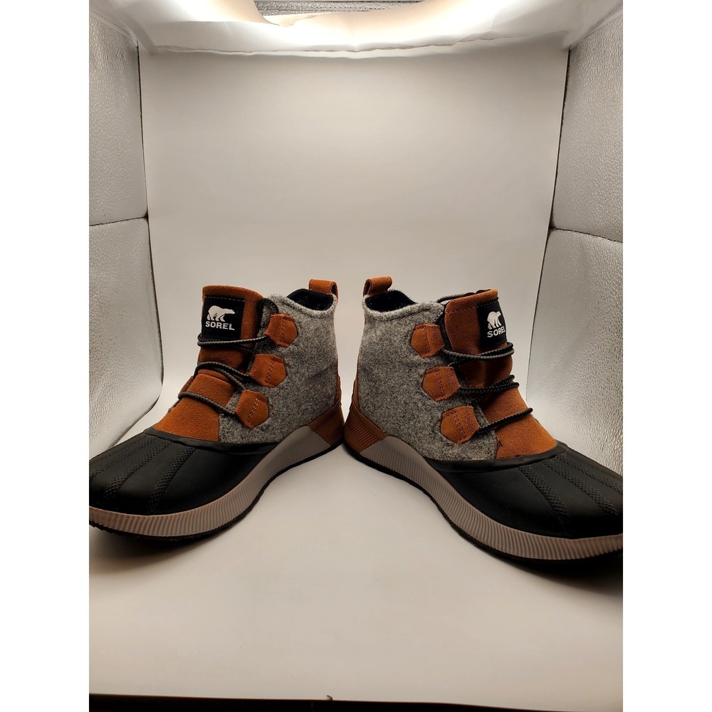 Sorel Out N About III Classic Waterproof Boots - Grey/Tan - Size 8.5 - Like New! - Picture 7 of 12